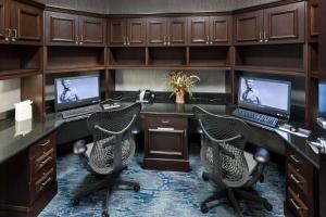 hilton garden inn cincinnati mason