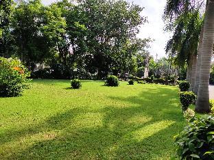 radisson hotel sector 29 gurugram