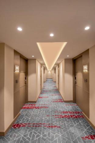 radisson hotel sector 29 gurugram