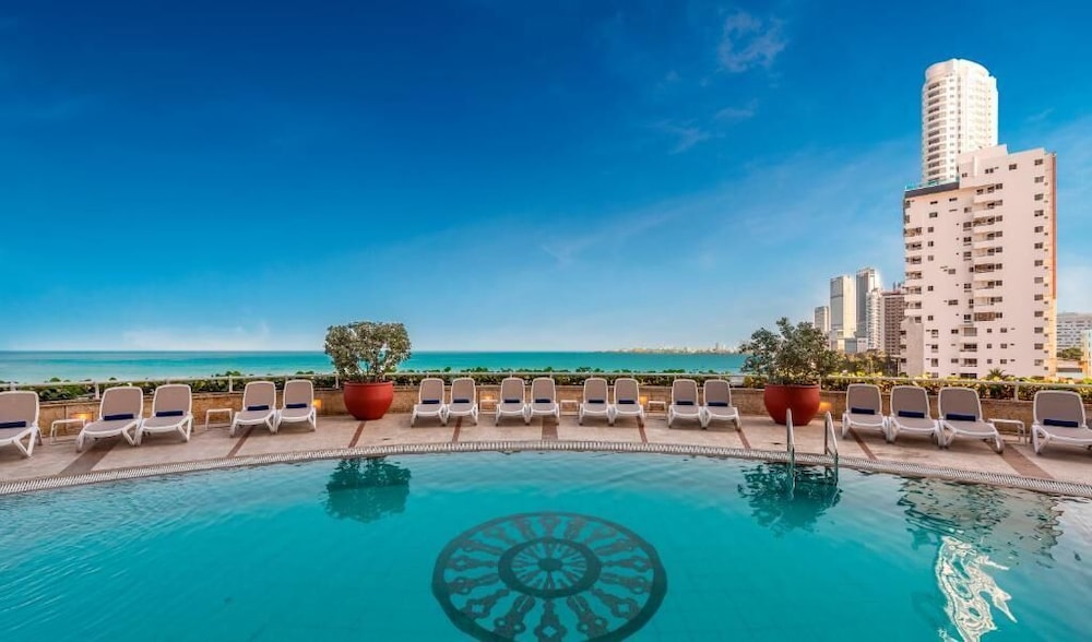 hotel almirante cartagena colombia