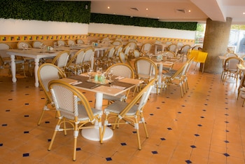 hotel almirante cartagena colombia