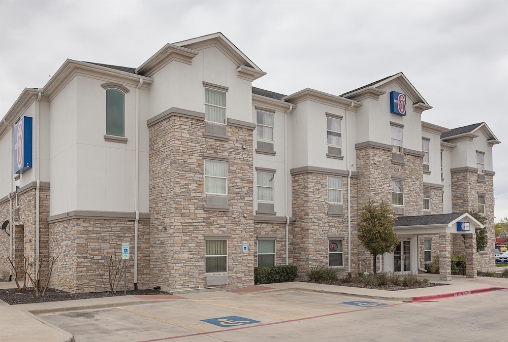 motel 6 fort worth tx
