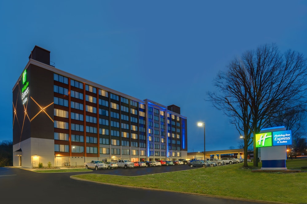 holiday inn express and suites ft washington philadelphia