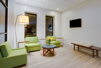 Holiday Inn Express & Suites Ft. Washington - Philadelphia,Pennsylvania>>Fort Washington,3 star