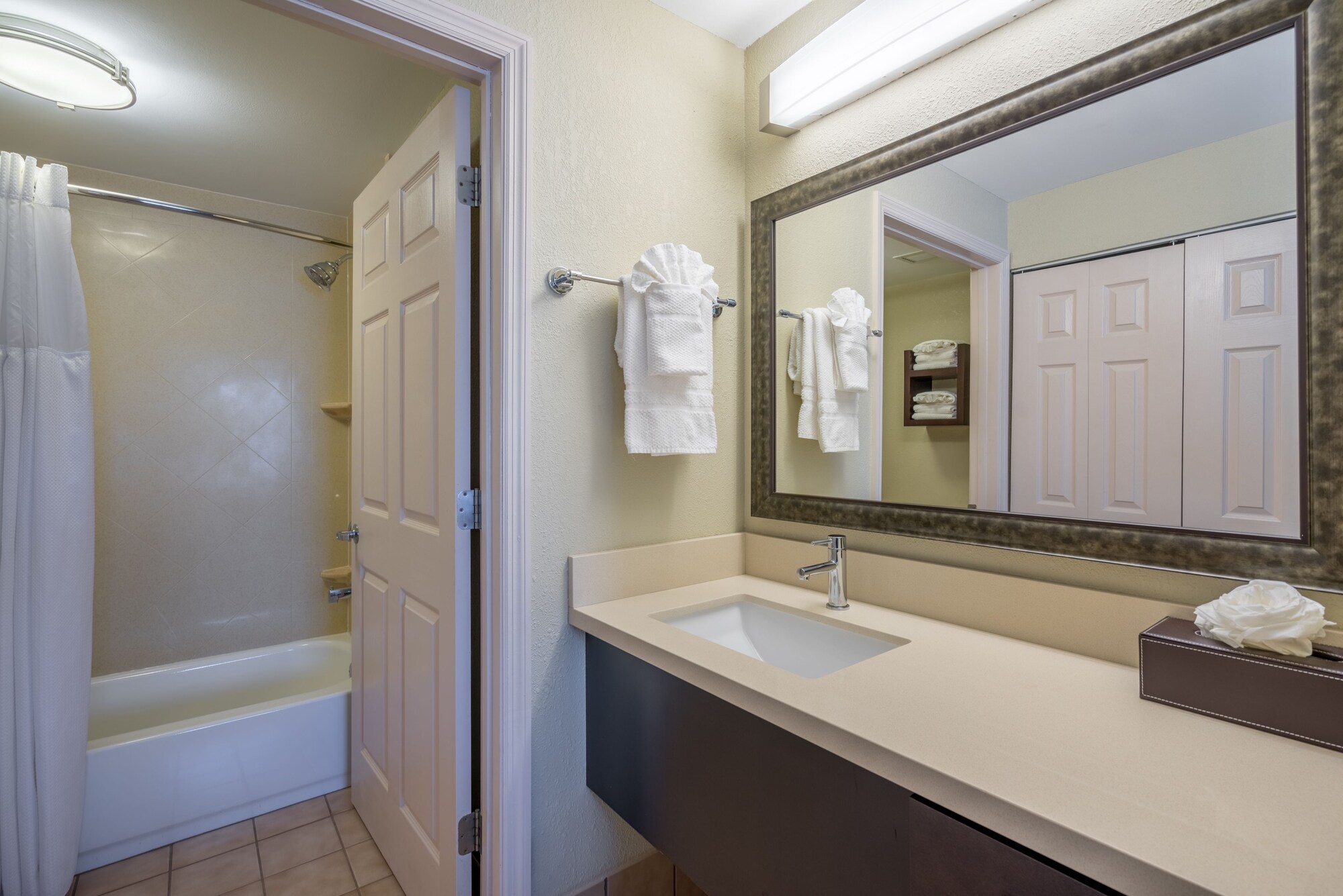 staybridge suites brandywine by ihg