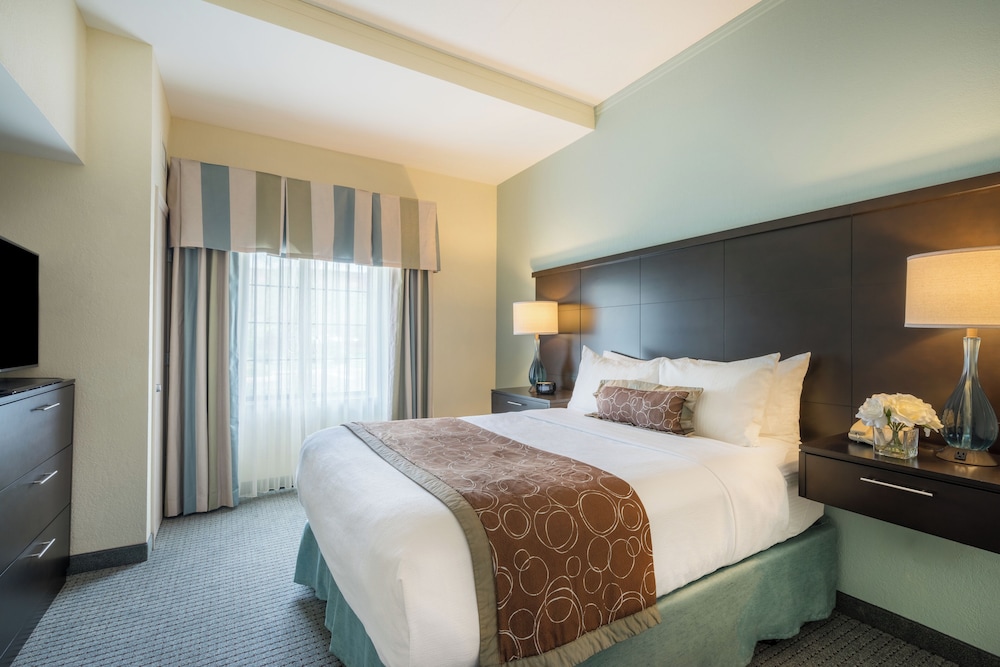 staybridge suites brandywine by ihg