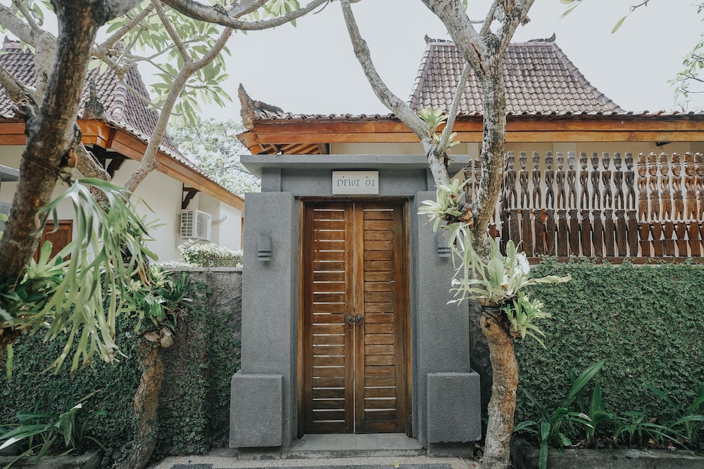 alam bidadari seminyak villas