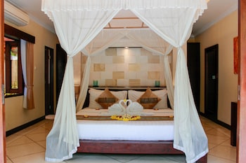 the maya seminyak villas