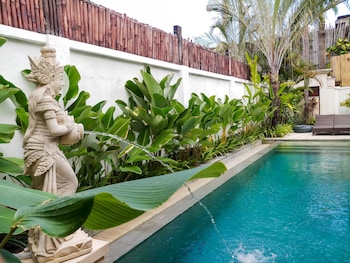 the maya seminyak villas