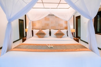 the maya seminyak villas