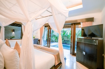 the maya seminyak villas
