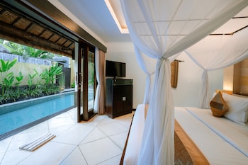 the maya seminyak villas