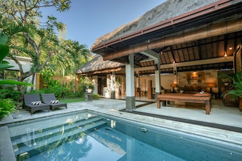 the maya seminyak villas