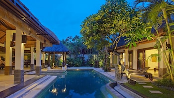 the maya seminyak villas