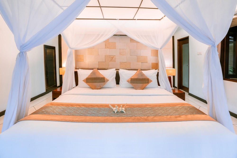 the maya seminyak villas