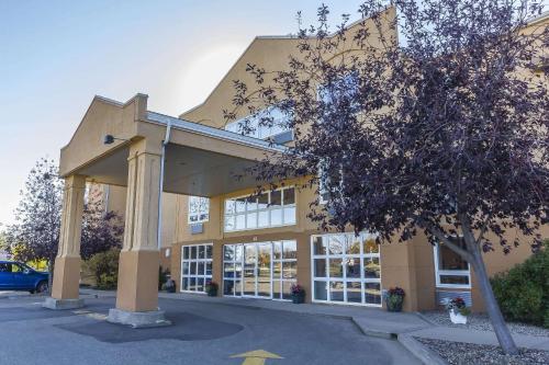 Comfort Inn & Suites,Saskatoon>>Moose Jaw,3 star