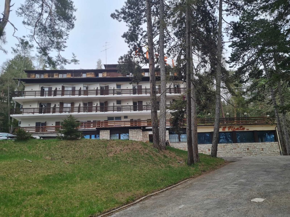 hostel il pirata