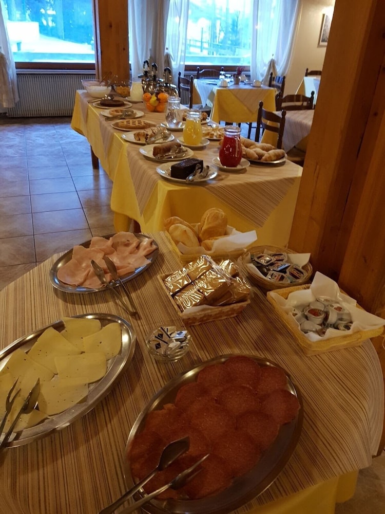 hostel il pirata