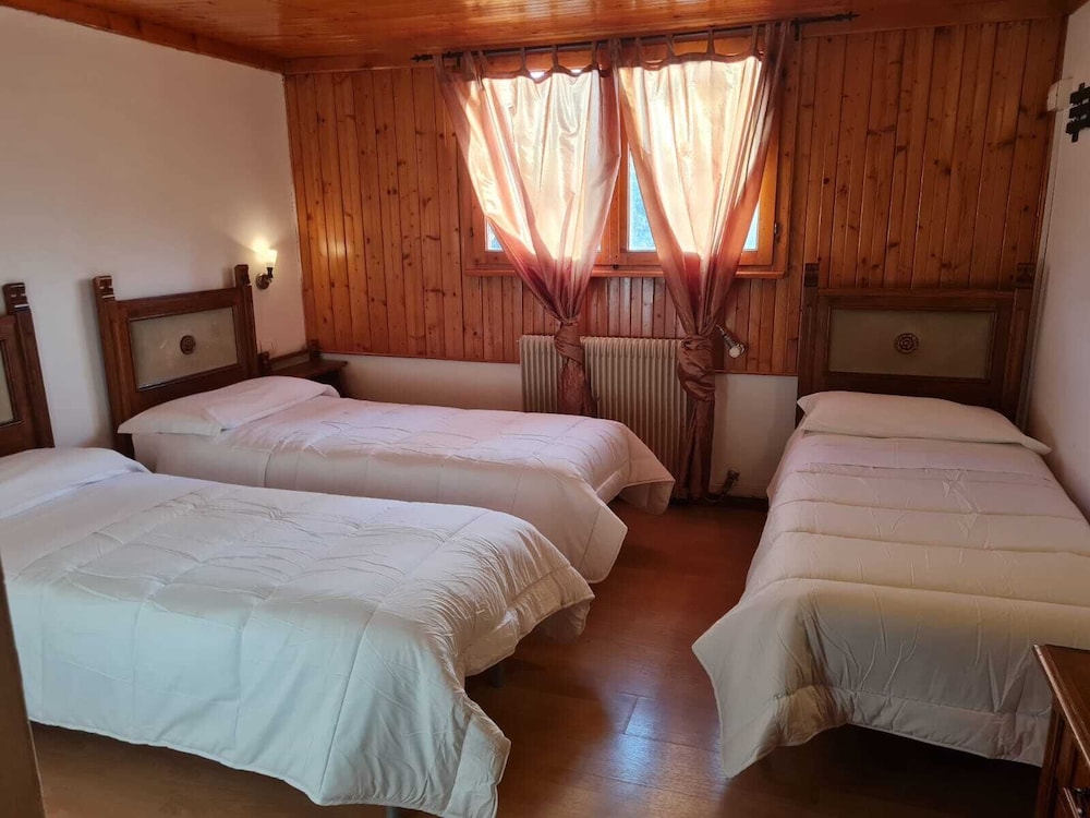 hostel il pirata