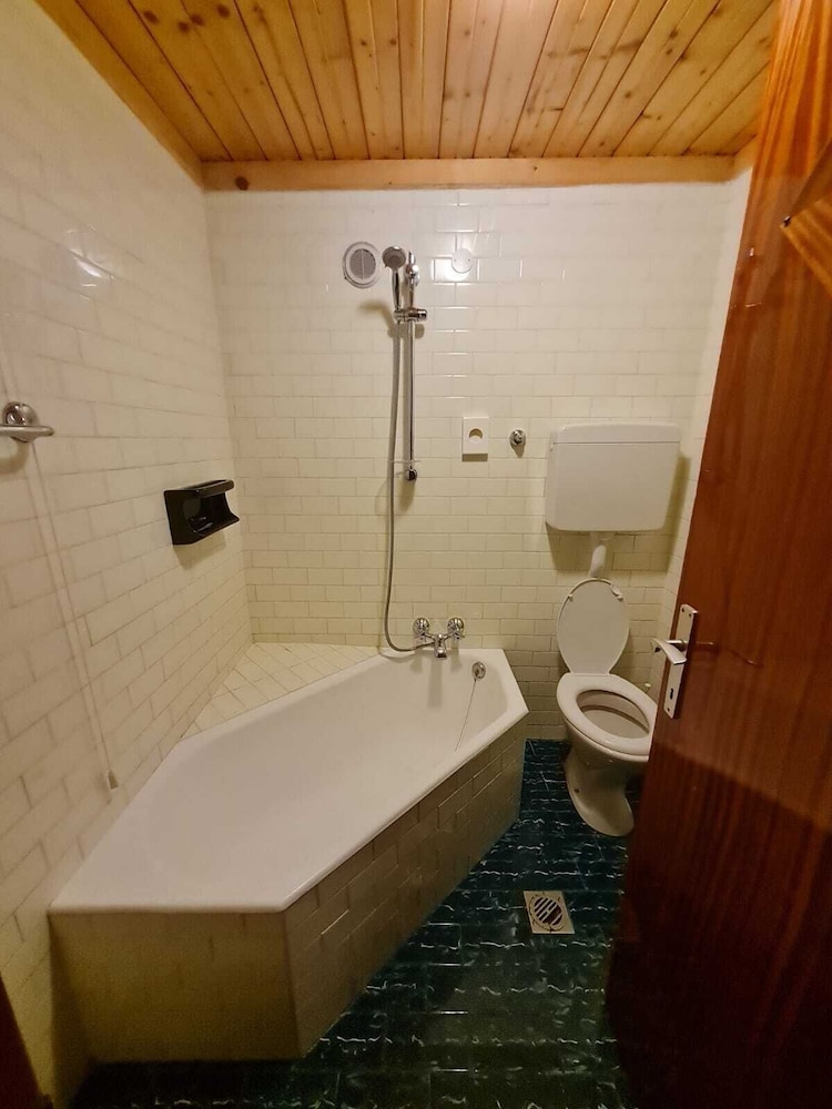 hostel il pirata