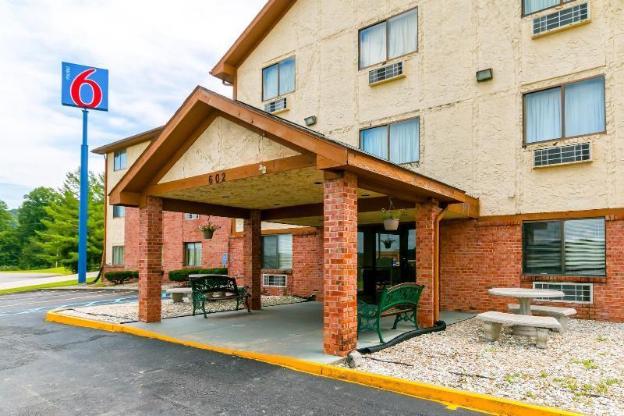 motel 6 morehead ky