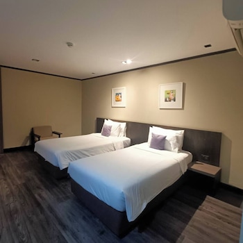 bangkok inter place hotel