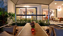 summit windmill golf suite hotel suvarnabhumi