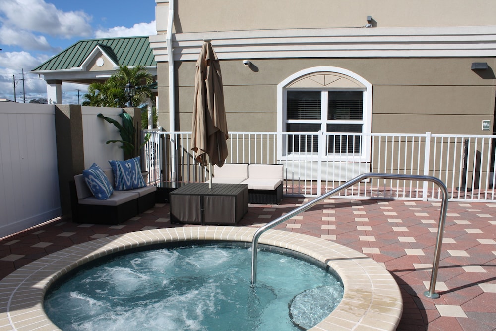 country inn and suites by radisson tampa airport north fl