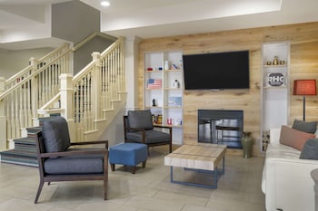 Country Inn & Suites By Radisson, Tampa Airport North, Fl,Tampa>>Beach Walk,3 star