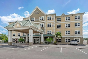 Country Inn & Suites By Radisson, Tampa Airport North, Fl,Tampa>>Beach Walk,3 star