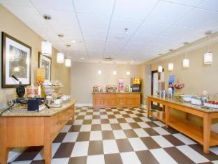 hampton inn and suites tampa east casino area