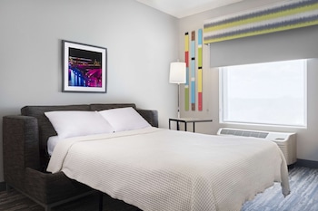 hampton inn and suites tampa east casino area