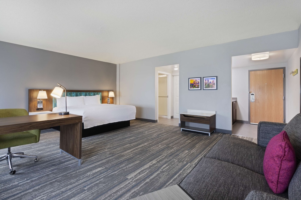 hampton inn and suites tampa east casino area