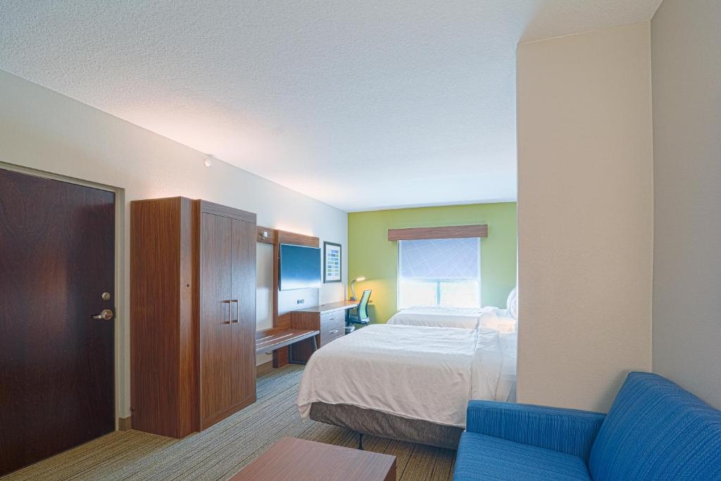 holiday inn express and suites tampa usf busch gardens
