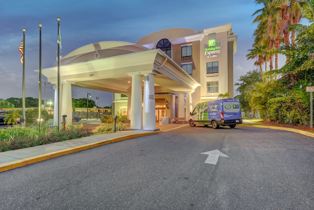 holiday inn express and suites tampa usf busch gardens
