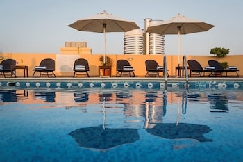 arabian dreams deluxe hotel apartments