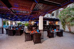 the apartments dubai world trade centre