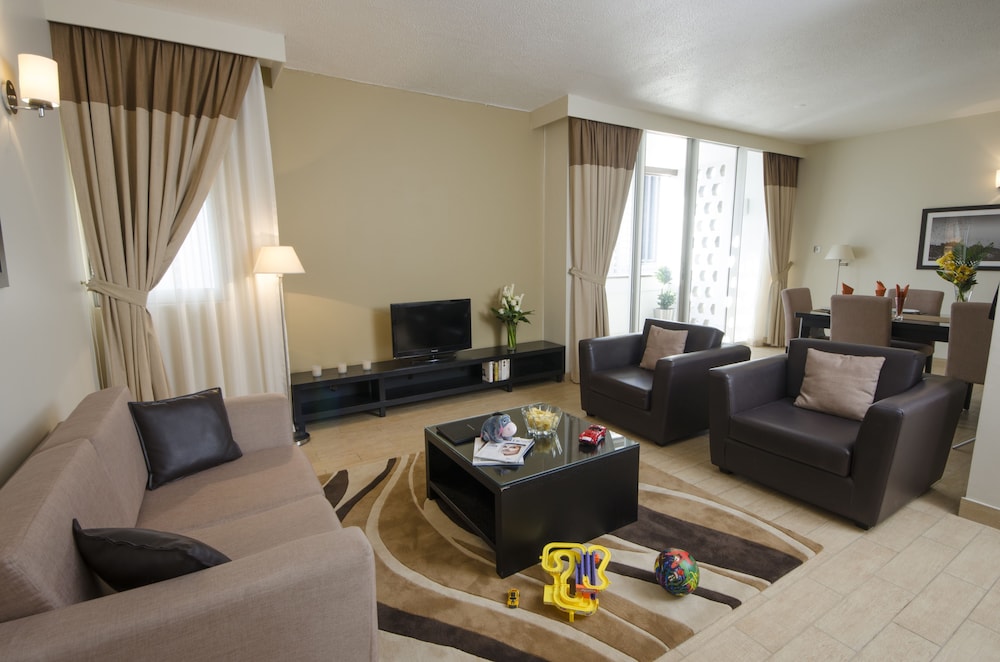 the apartments dubai world trade centre