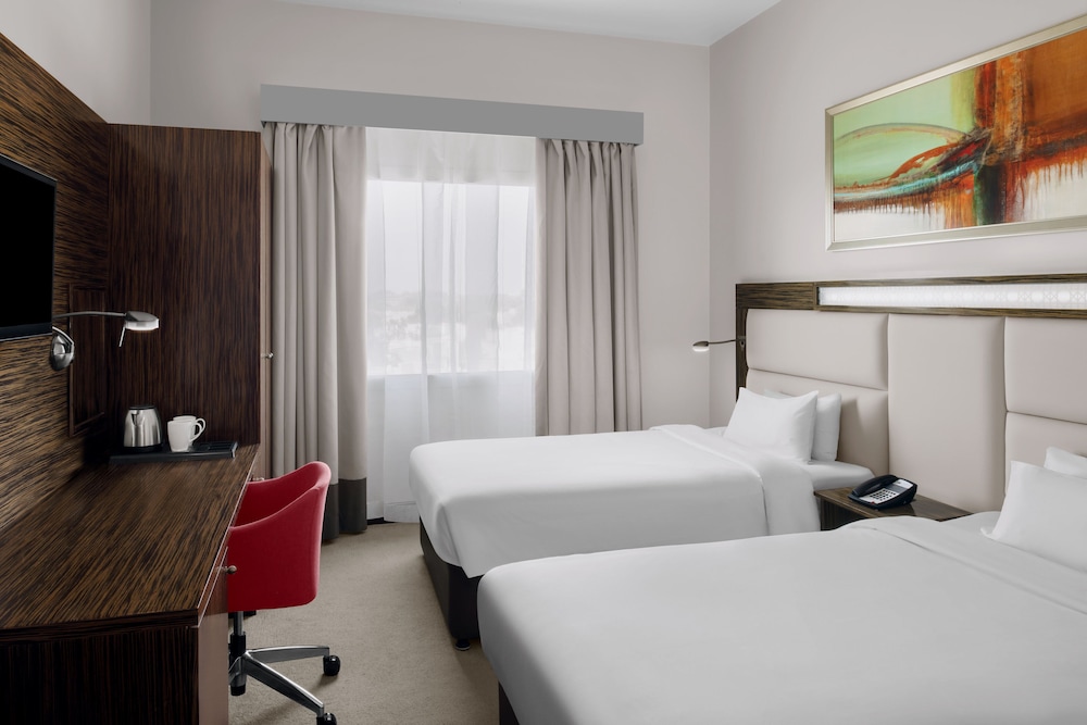 holiday inn express dubai internet city by ihg