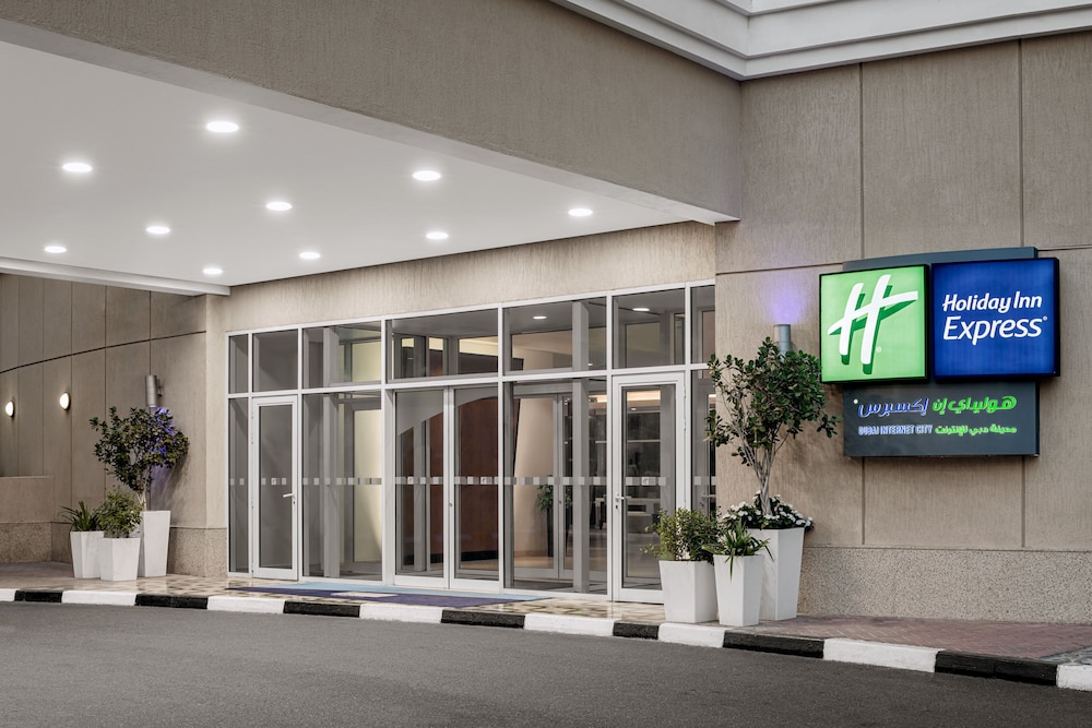 holiday inn express dubai internet city by ihg