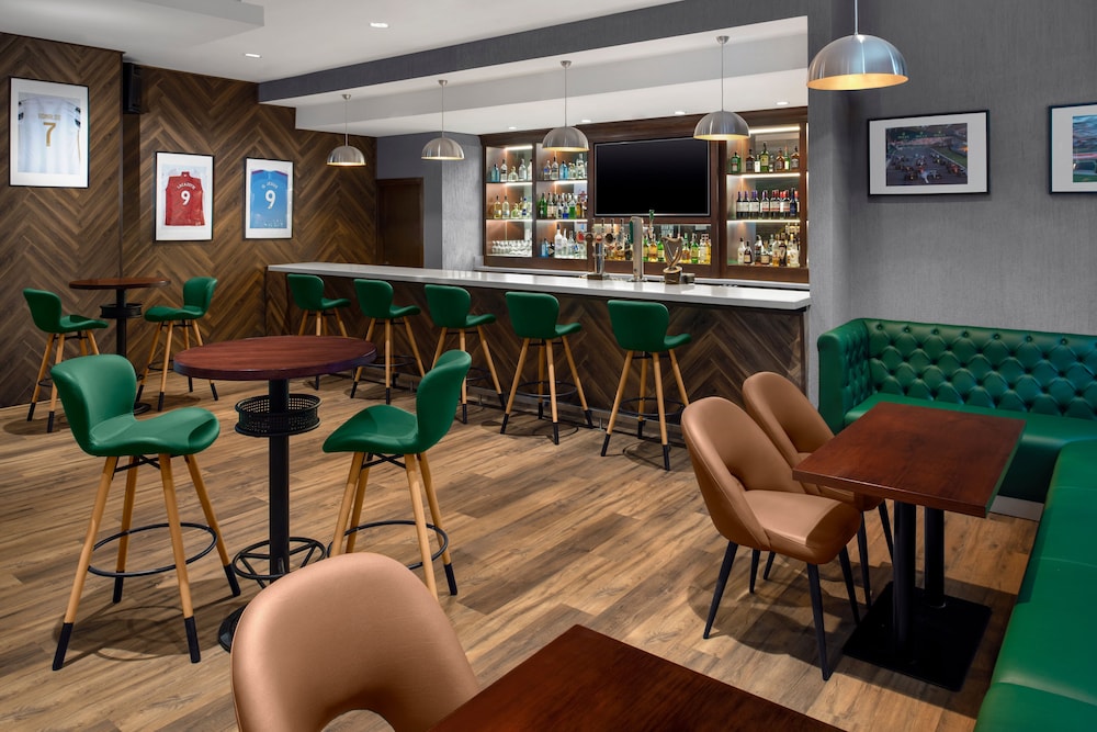 holiday inn express dubai internet city by ihg