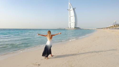 holiday inn express dubai internet city by ihg