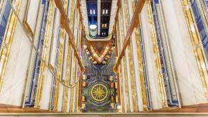 grand excelsior hotel bur dubai