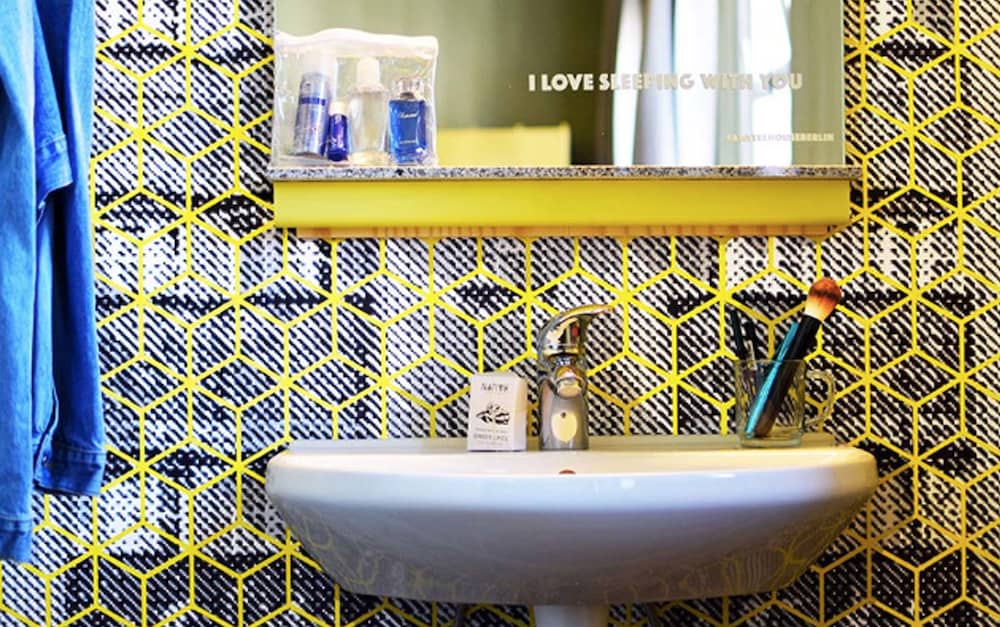 amstel house hostel berlin