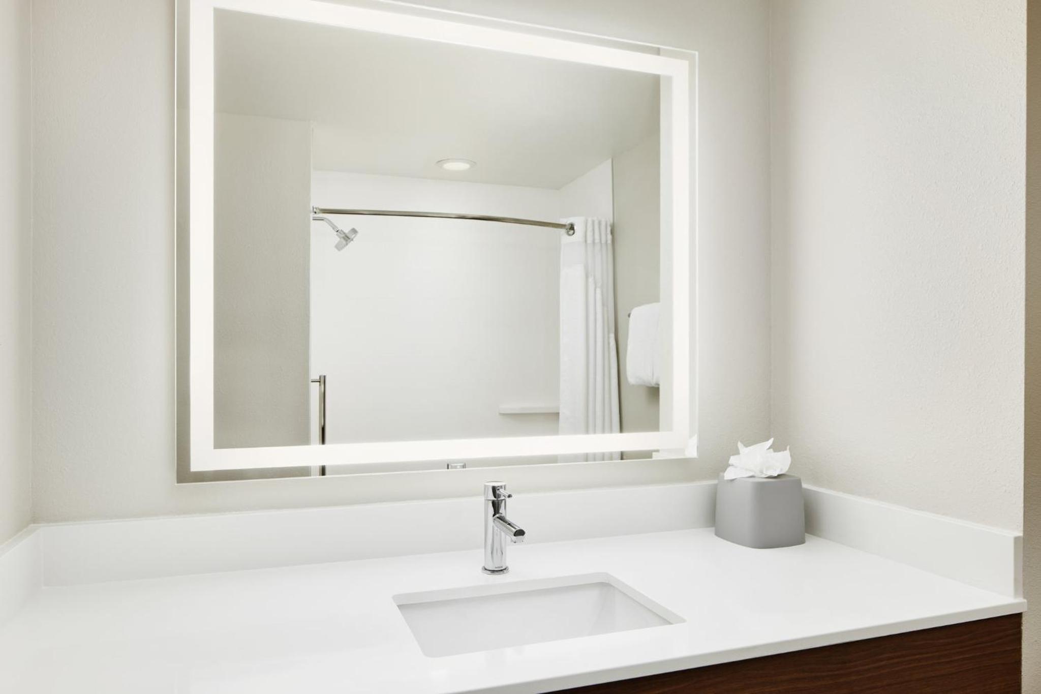 holiday inn express and suites port st lucie west