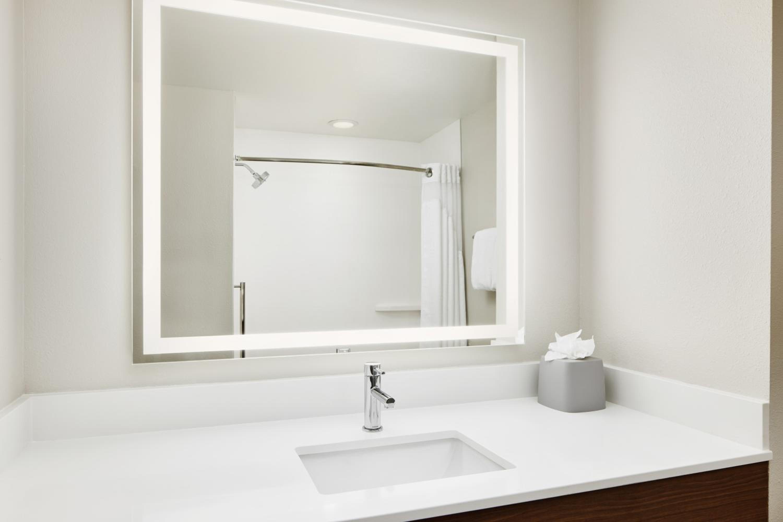 holiday inn express and suites port st lucie west