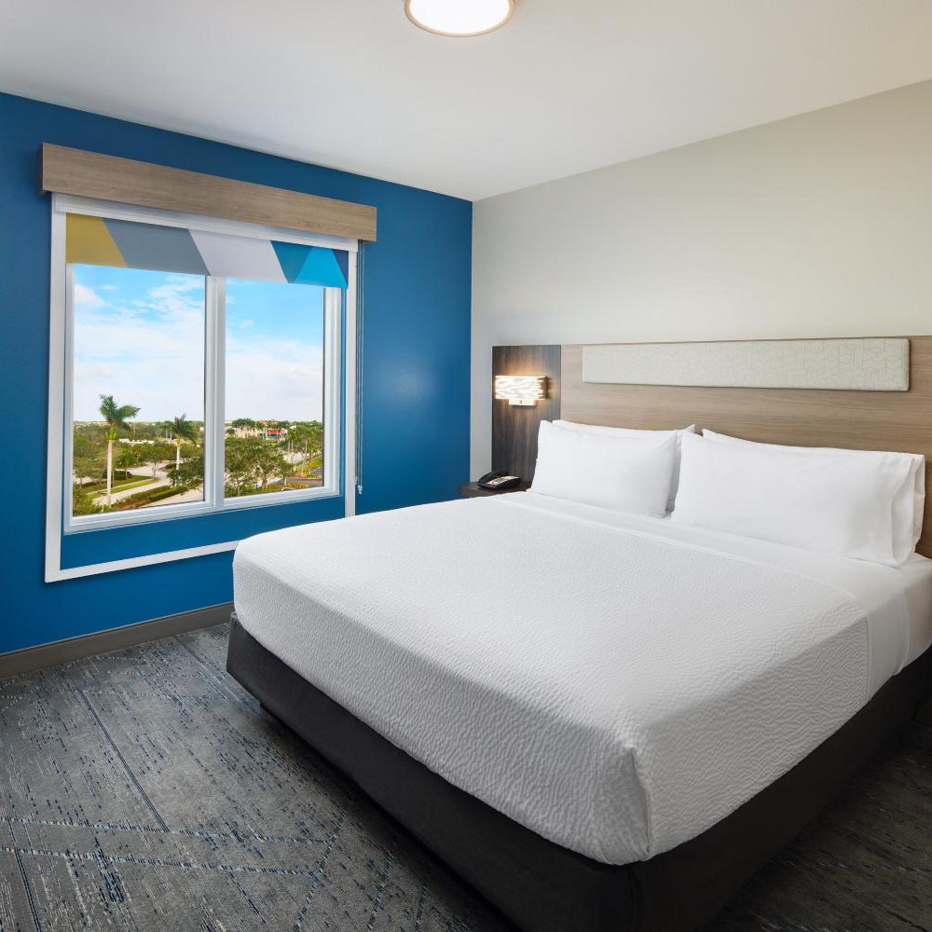 holiday inn express and suites port st lucie west
