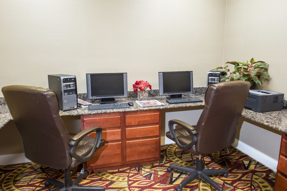 holiday inn express and suites port st lucie west