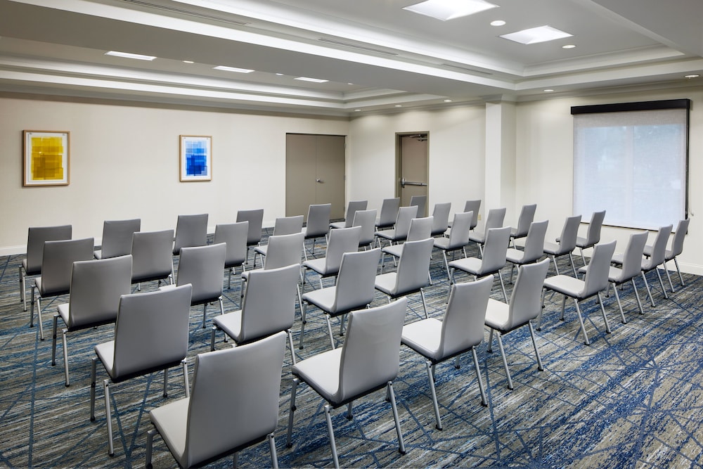 holiday inn express and suites port st lucie west