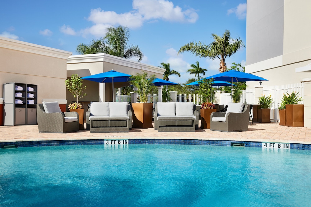 holiday inn express and suites port st lucie west